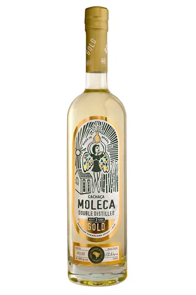 Moleca Ouro Gold cachaça oro bottiglia