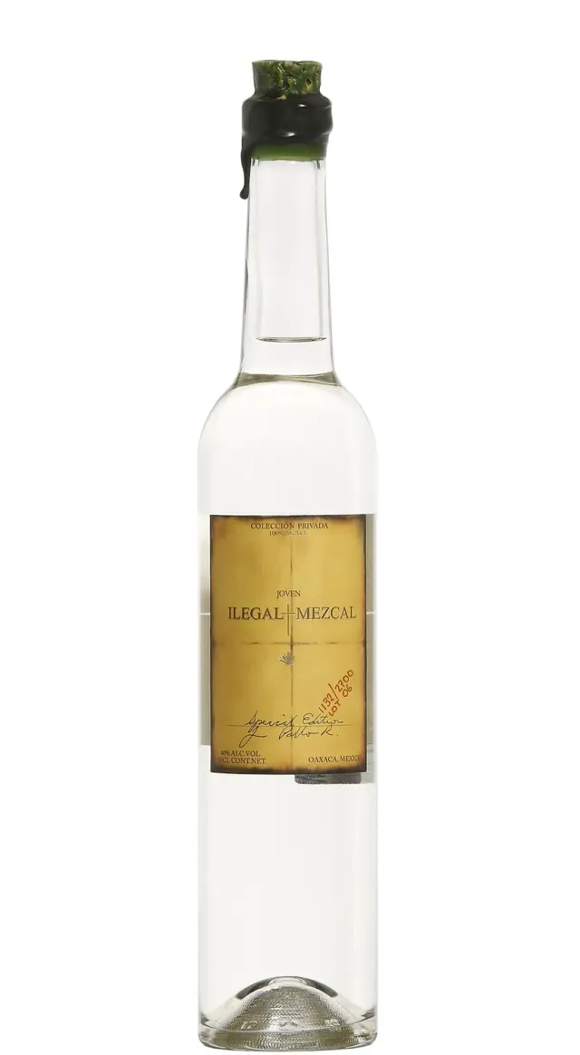 Ilegal Joven mezcal artigianale agave note floreali