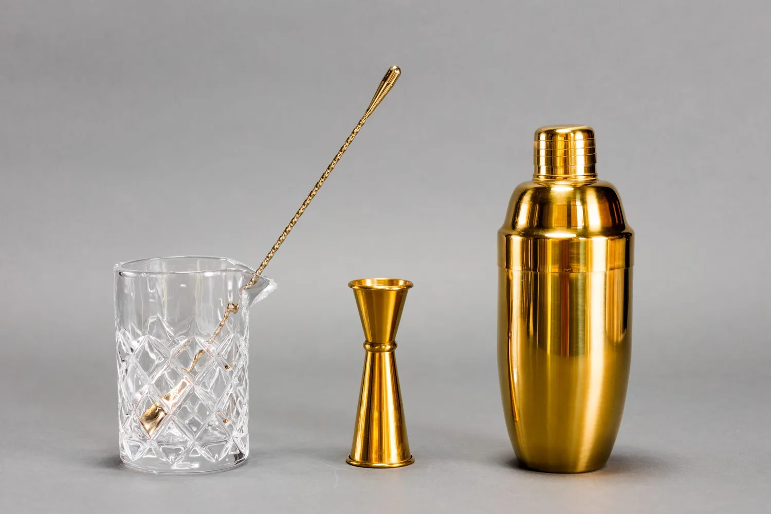 Showbar Lorraine Cobbler shaker 500 ml oro acciaio